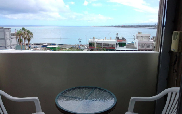 Caitlyn Hostel