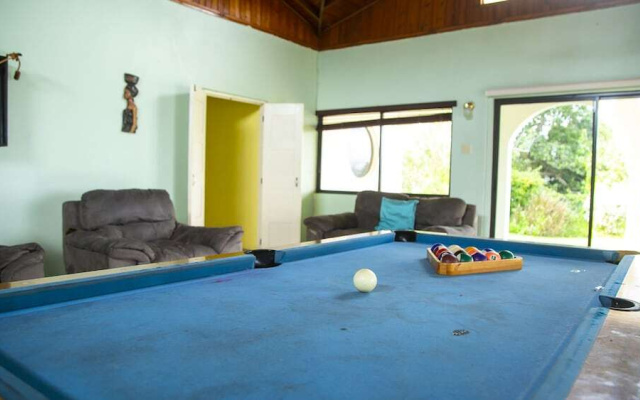 Paradise Beachfront Villas