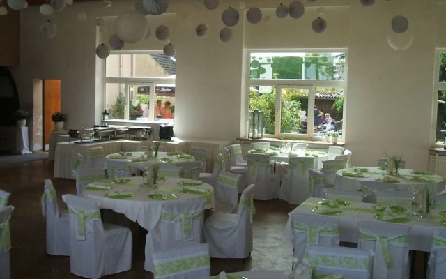 Gasthaus & Pension Zum Schwarzen Adler