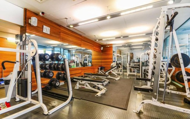 Central London 2-bed Apartment