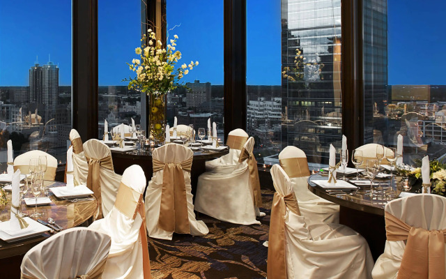 Sheraton Indianapolis City Centre Hotel