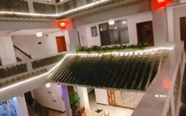 Puzhehei June Qinghe B & B