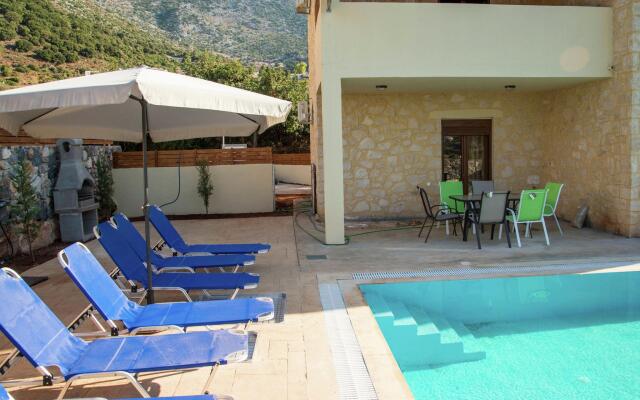 Luxurious Villa in Bali Crete With Private Pool