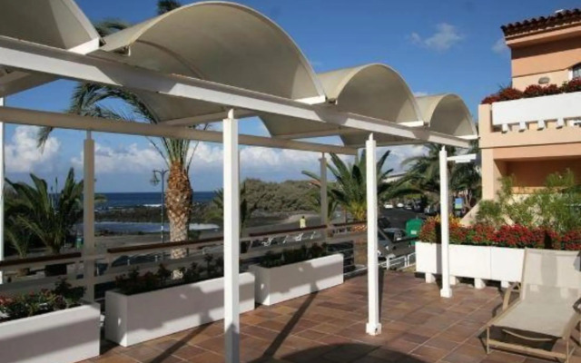 Apartamentos Jardín del Conde