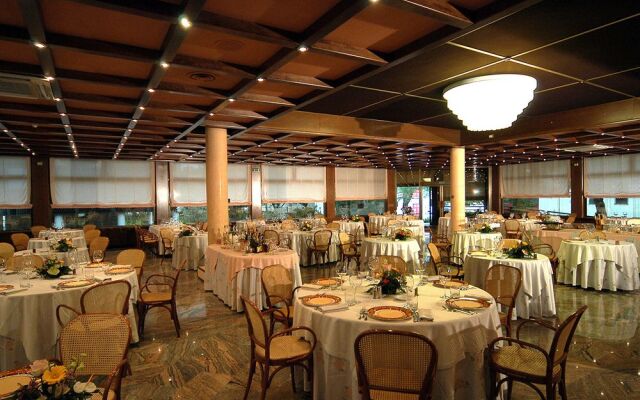 Hotel Gentile Da Fabriano