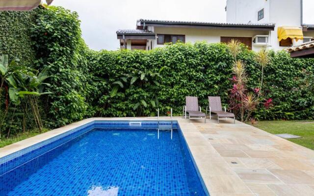 Ihabela Feiticeira, Piscina Aquecida 4 suítes WiFi