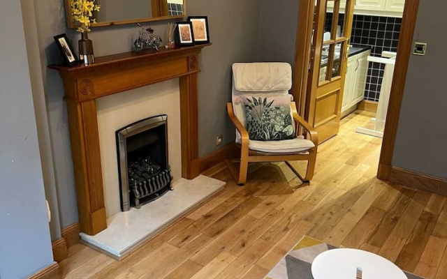 Stylish 1 Bedroom Apartment in Edinburgh