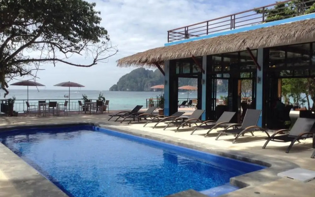 Phi Phi Long Beach Bungalow
