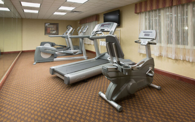 Holiday Inn Express Mitchell by IHG