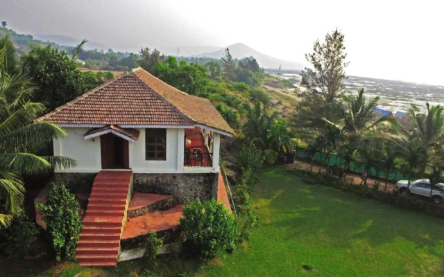 SaffronStays Salt Rim on the Beach