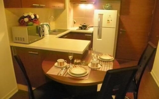 YQ Santiago Suites
