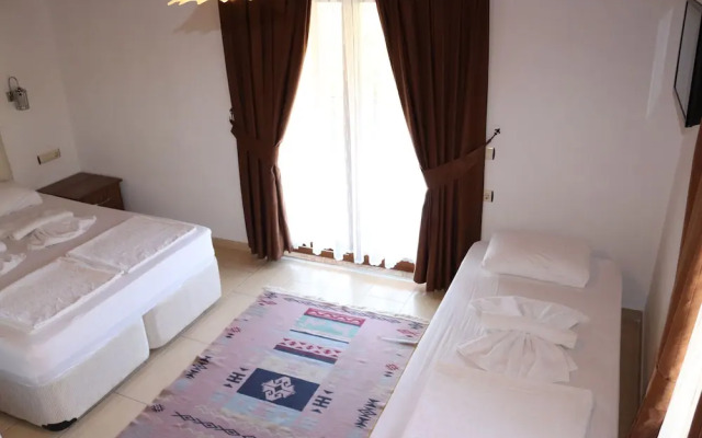 Plaj Hotel