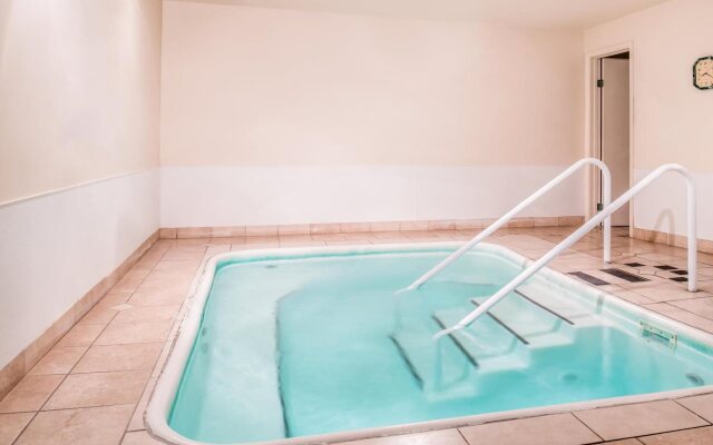 Travelodge by Wyndham Kalispell