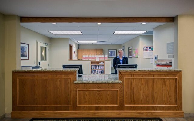 Candlewood Suites Perrysburg by IHG
