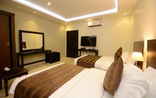 Pine Tree Suites Al Alya