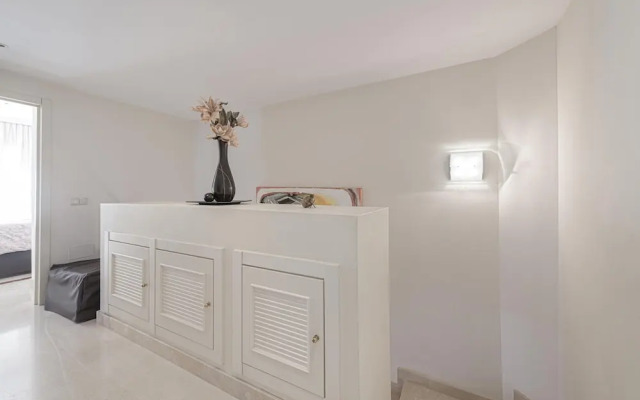 Villa Riviera in Urbanizaci n Riviera Sol