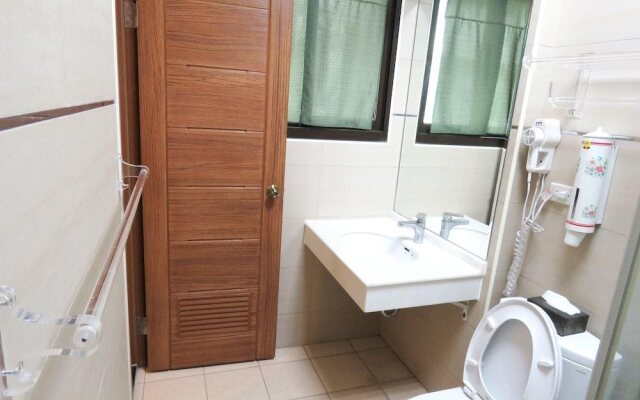Ilan Tou Cheng Whale Watching Homestay