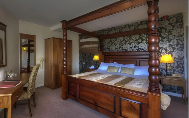 Ravensworth Arms Hotel