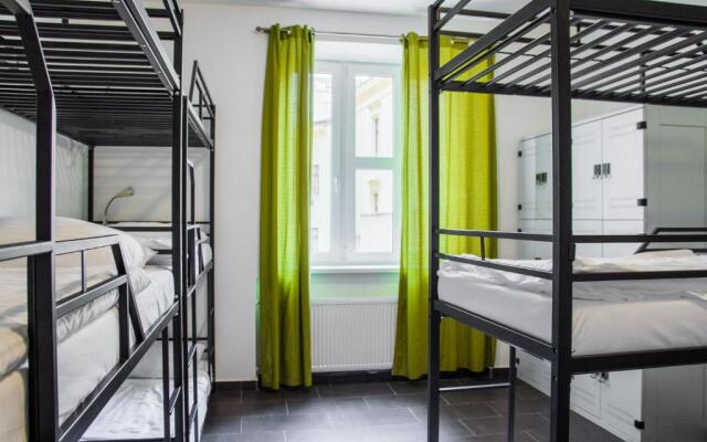 Hostel Mandarinka