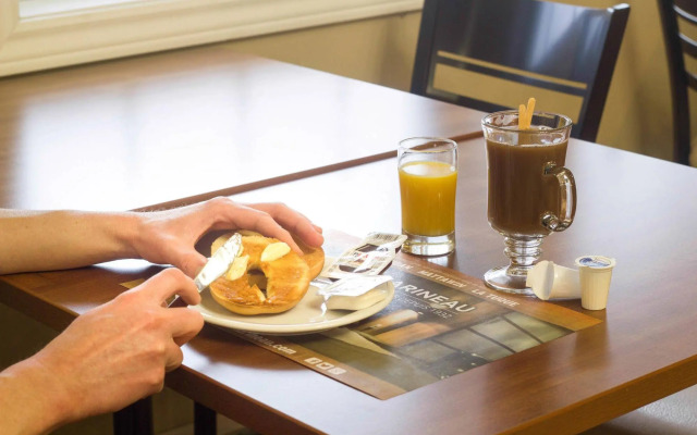 Hotel Marineau La Tuque Centre