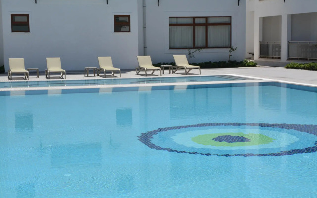 Club Marma Hotel