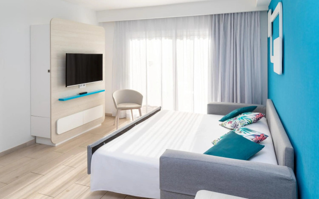 Hotel Tropical Park