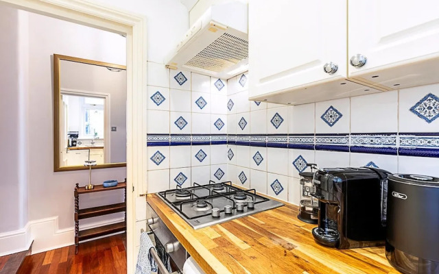 Chic Garden Flat in Leafy Ealing