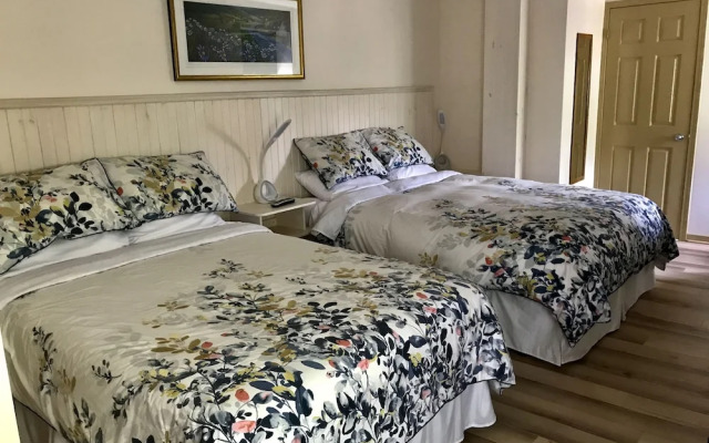 Auberge Du Sault-A-La-Puce
