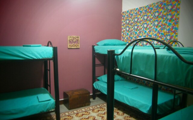 Raiz Hostel