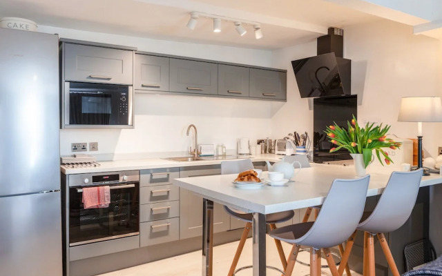 32 The Salcombe
