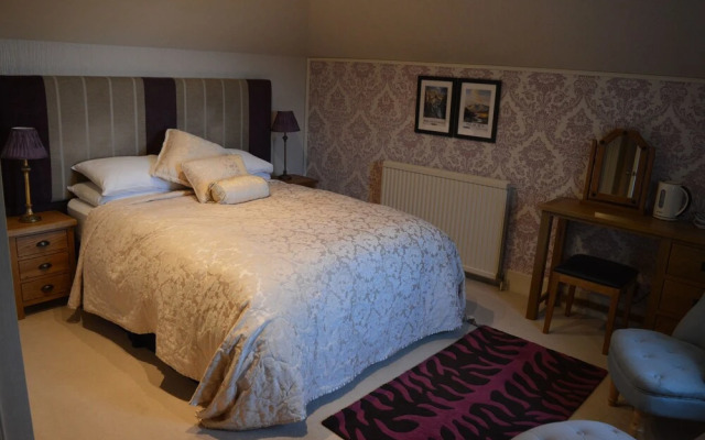 The Lodge Elgin