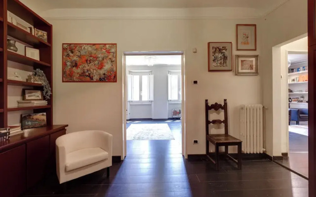 Florence Apartment