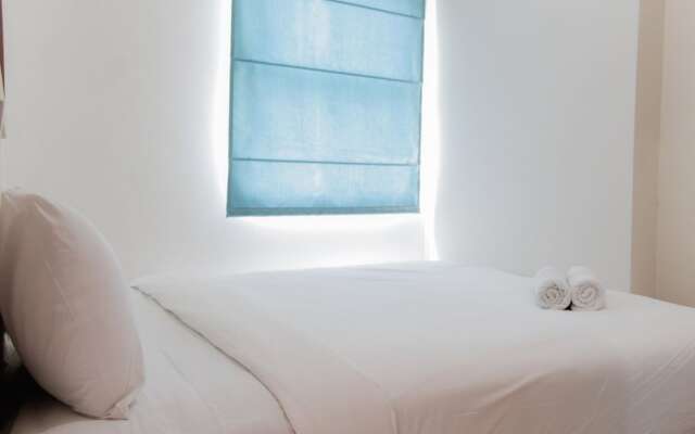 Unique and Fresh 2BR Parkland Avenue Apartment