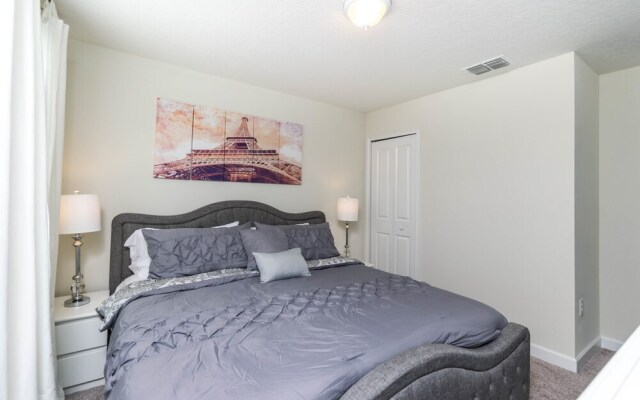 1684 Moonvalley Drive