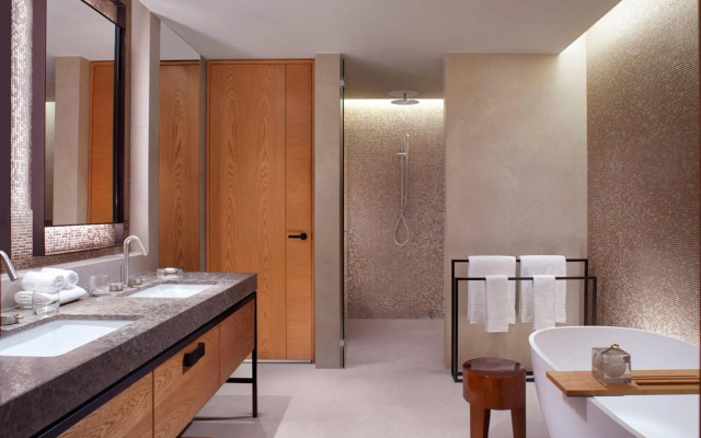 The Ritz-Carlton, Perth