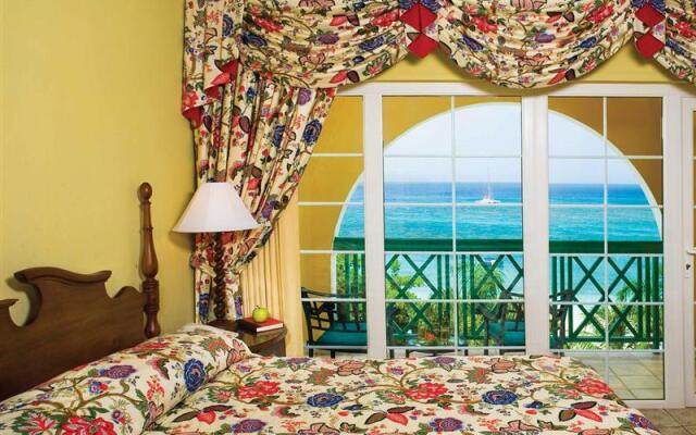 Hotel Breezes Trelawny Resort & Spa