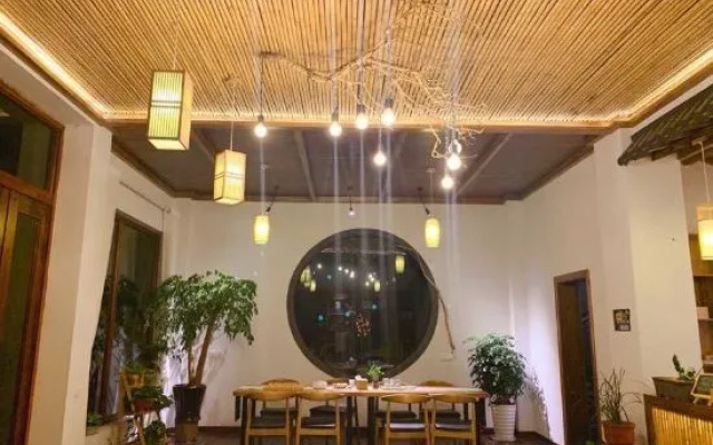 Wuyuan Sheye Yizhai B&B