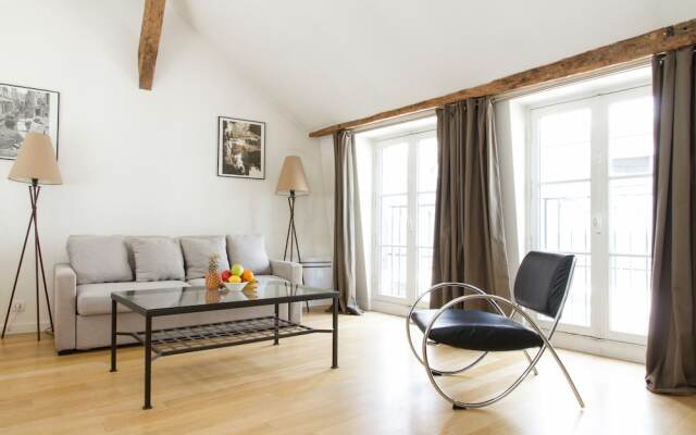 Saint Germain - Mabillon Apartment