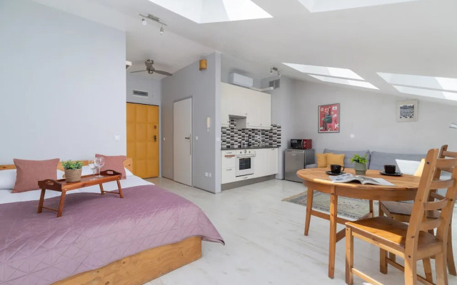 Studio Mostowa Krakow by Renters