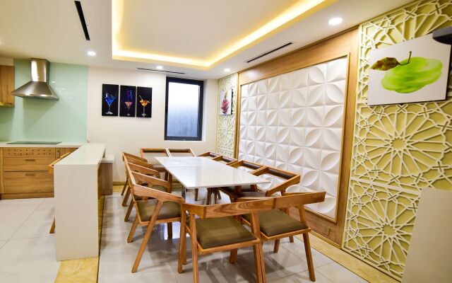 Ruby Hotel