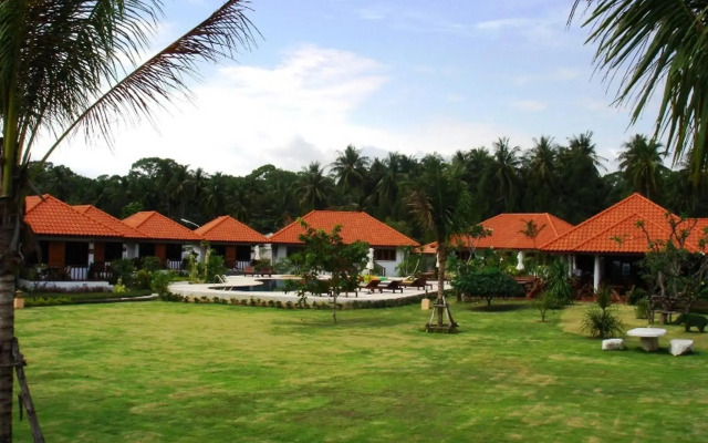 Sailom Resort Bangsaphan