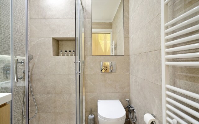 The Fancy Philosopher Apartment