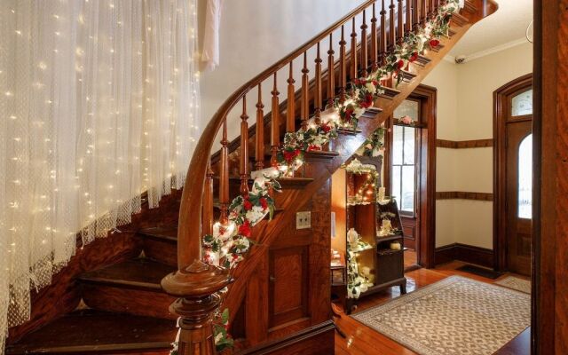 Kimmell House Inn Bed and Breakfast