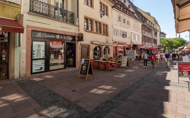 Charming 2 Room Apartment For 4 Strasbourg