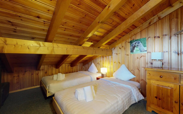 Tschoueilles 5 MOUNTAIN & QUIET chalet 10 pers