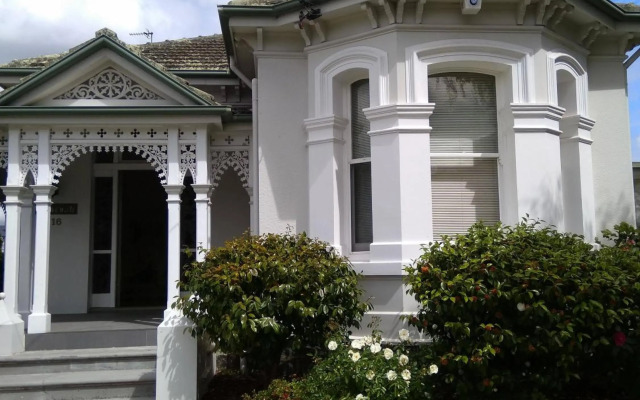 Riverbank Villa Devonport
