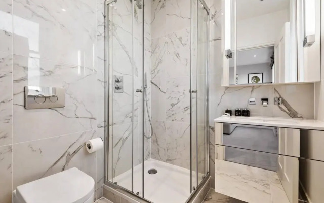 Beautiful West London 3 bed Apartment
