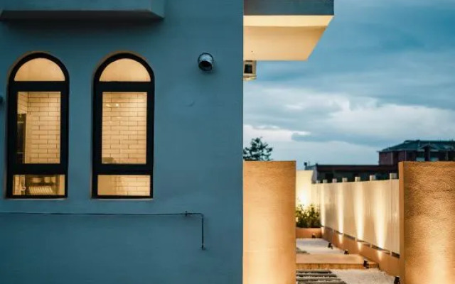 Longqingxia Lingting Homestay