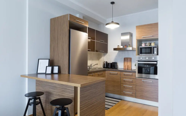 UPSTREET Stylish & Spacious 2BD Apt-Thiseio