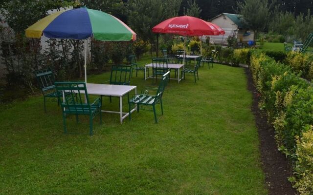 OYO Premium Log Huts